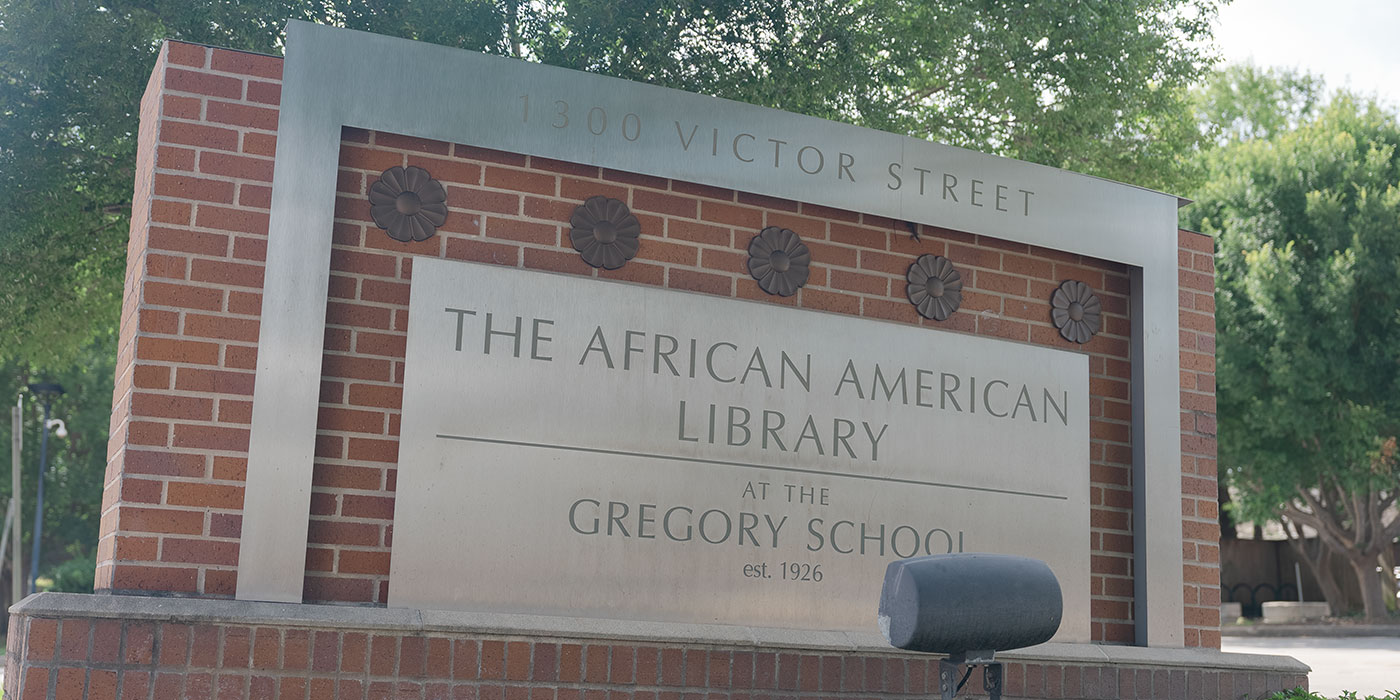 Sign at the entrance to the Gregory School.